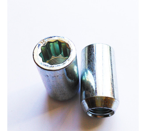 1/2" x 37 HEX zvaigzne. Diametrs 20mm riteņā tuninga uzgrieznis