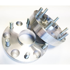 30 mm flancis PCD 6x139.7, centrs 67.1mm (ar tapskrūvem M12x1.5) Mitsubishi L200, Pajero, Shogun