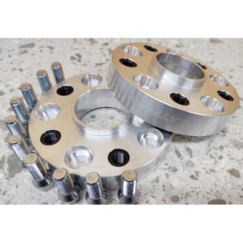 30 mm 5x130 71.6 Flanči (2 gab. + skrūves)