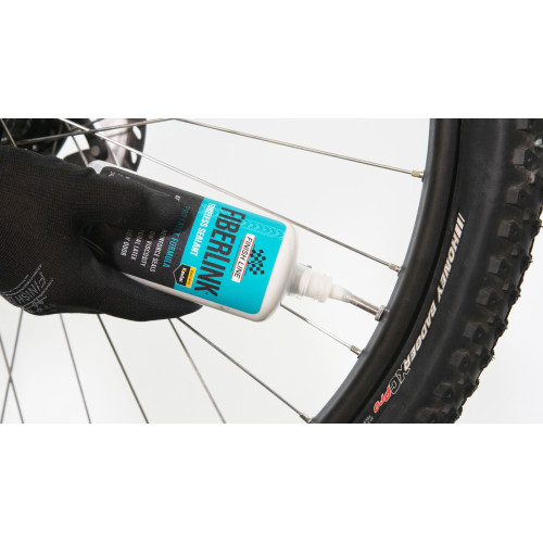 Bezkameru riepu šķidrums Finish Line FiberLink 240ml