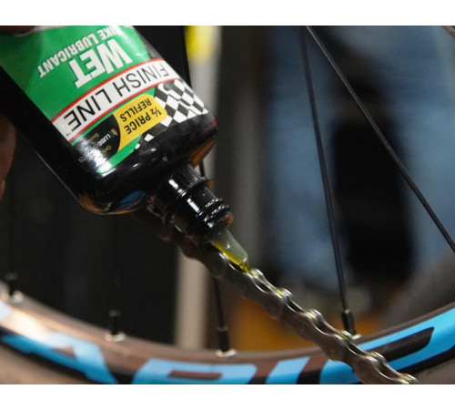 Ķēdes eļļa Finish Line Wet 240ml