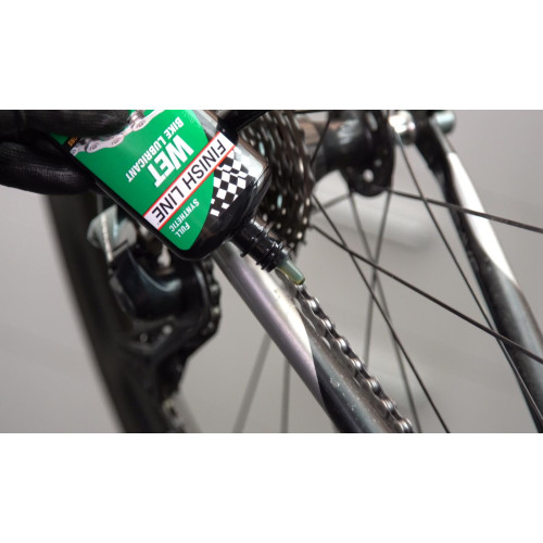 Ķēdes eļļa Finish Line Wet 240ml