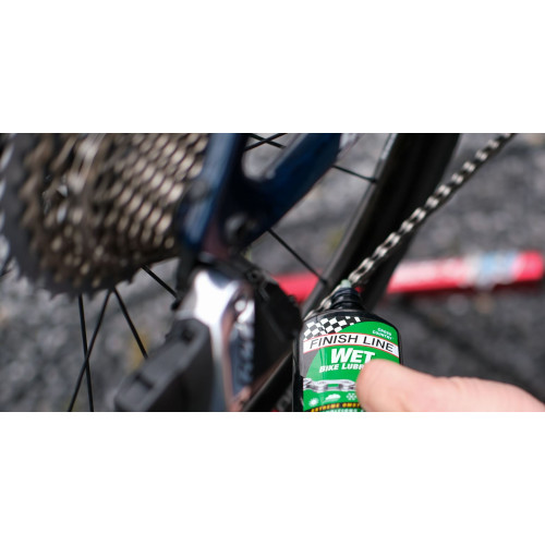 Ķēdes eļļa Finish Line Wet 240ml