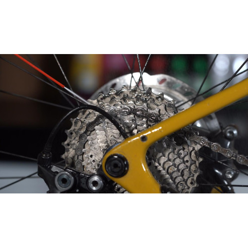 Transmisijas tīrītājs/attaukotājs Finish Line EcoTech aerosol 355ml