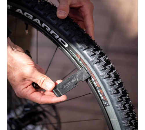 Riepu sviras Vittoria Universal (2 pcs.)