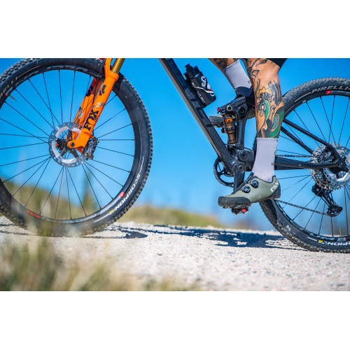 Velo zeķes Northwave Sunday Monday light grey-forest green