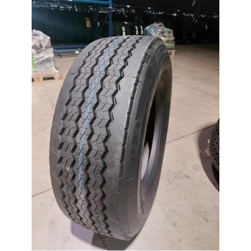 22.5'' x Paltread Cold Retread P17  ET 385J