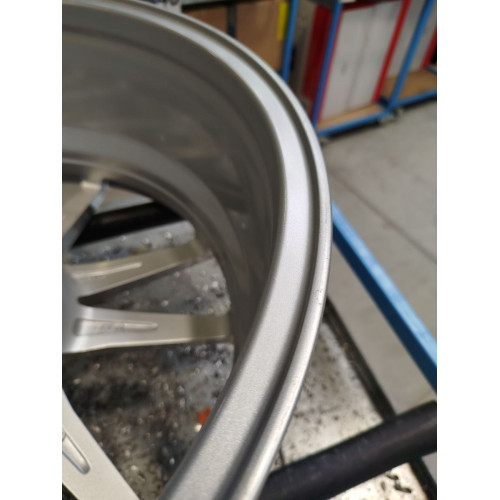 275/35R21 YOKOHAMA V906 103W XL RPB Studless DBB73 3PMSF M+S